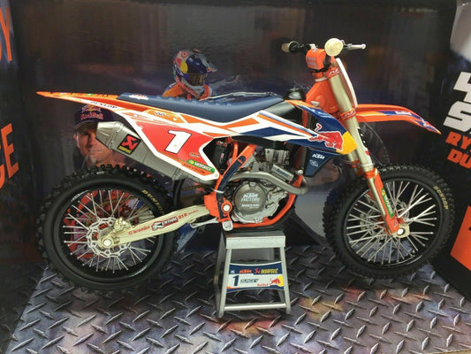New Ray Toys 1:10 Ryan Dungey Red Bull KTM SXF 450 Toy Model - New Ray Toys